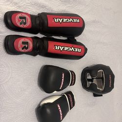  Sparring / Boxing Equipment Set