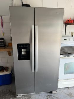 Whirlpool Refrigerator FOR SALE