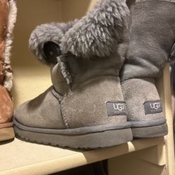 Ugg Size 7