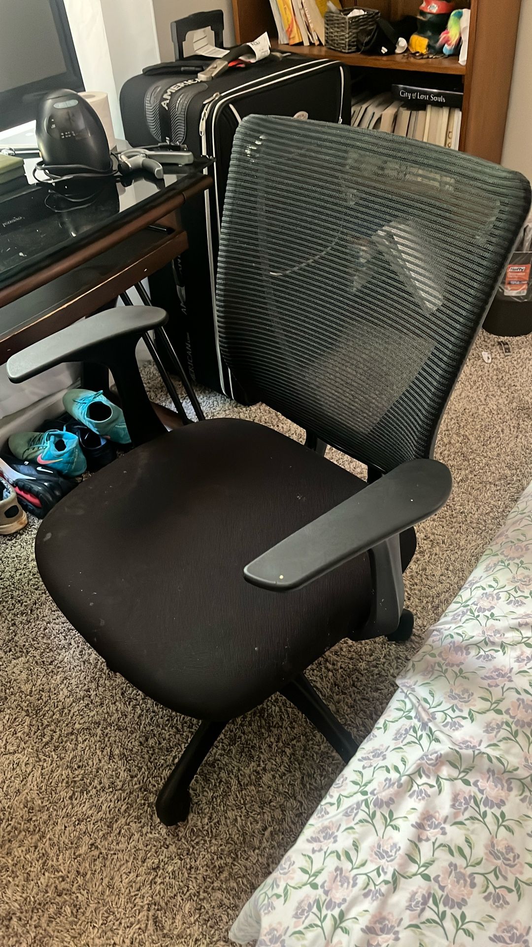 Office Chair Good Condition $3 Dollar