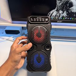 Bluetooth, Aux/SD Card Speaker