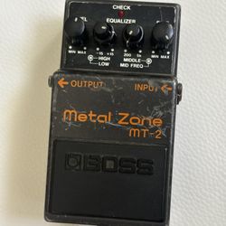 Boss MT-2 Metal Zone 1991-Present-black 