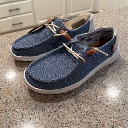 Hey Dude Shoes