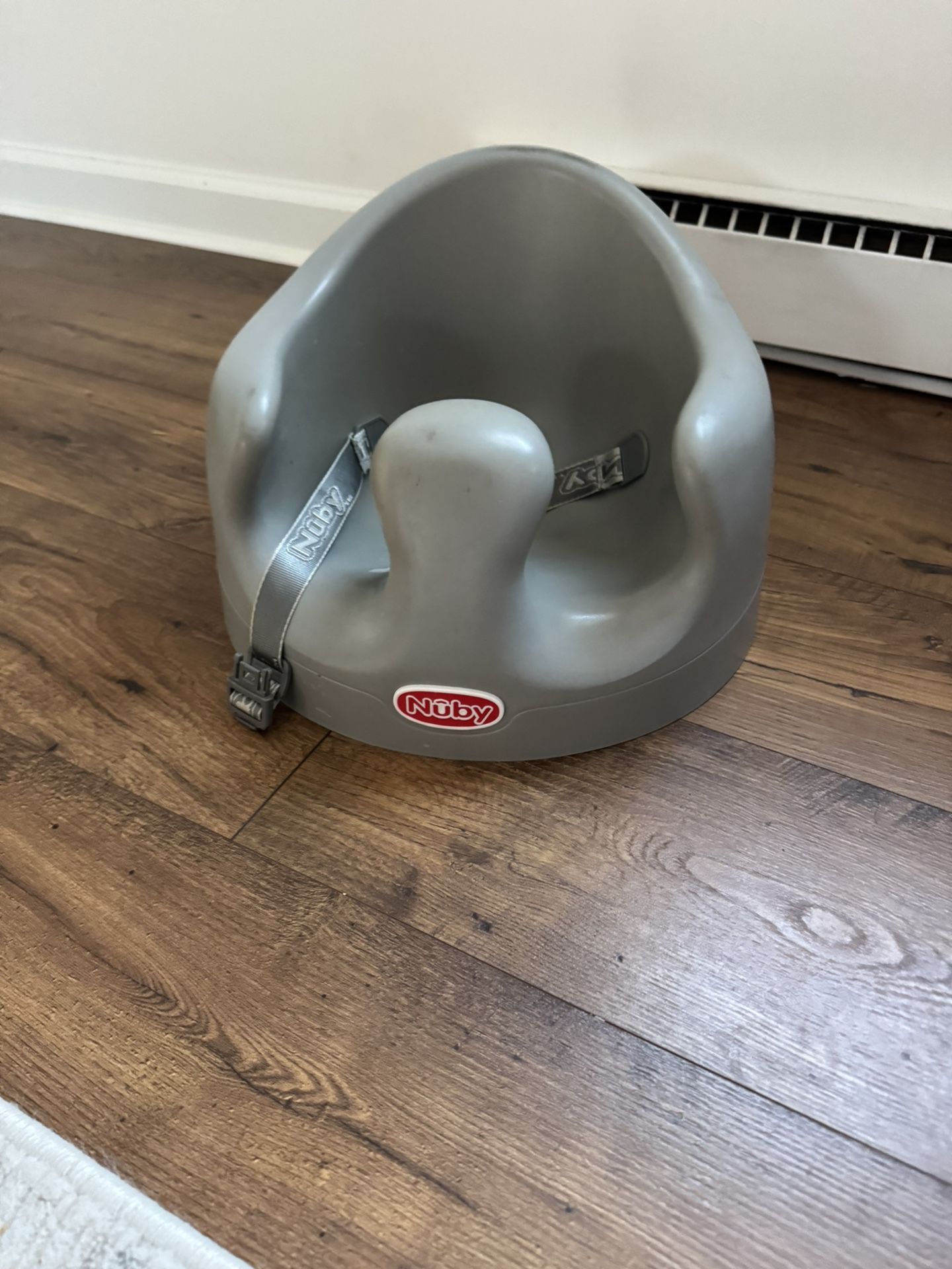 Nuby Seat 