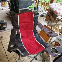 Craftsman Chair 2 For 35 One Chair Alone Sells For 50 That Was On Sale Before Inflation 