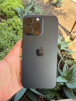 iPhone 15 Pro Max Unlocked