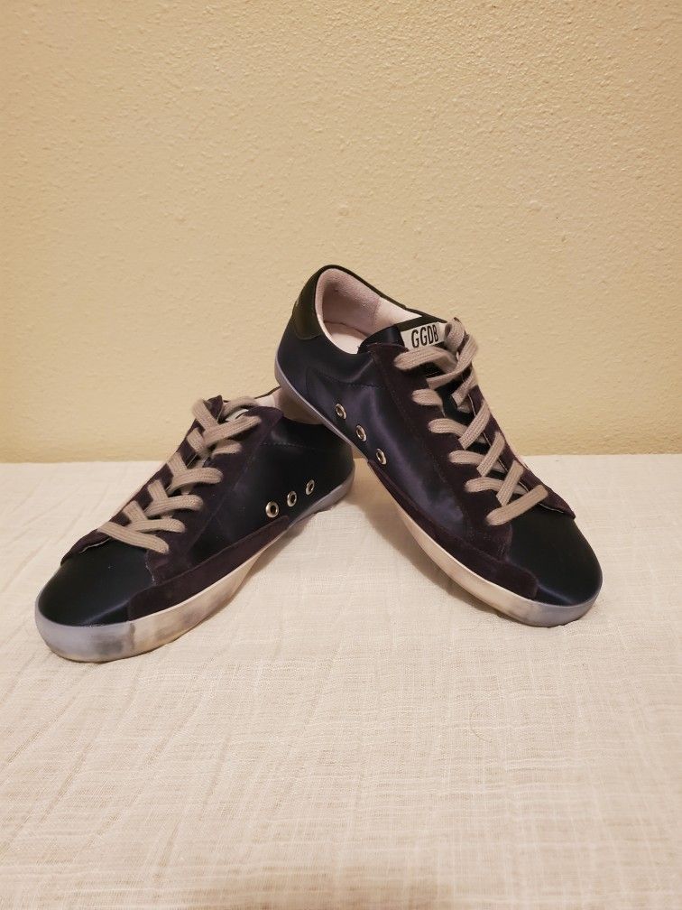 Golden Goose Deluxe Shoes. Size 7. 7.5. Looks Like New