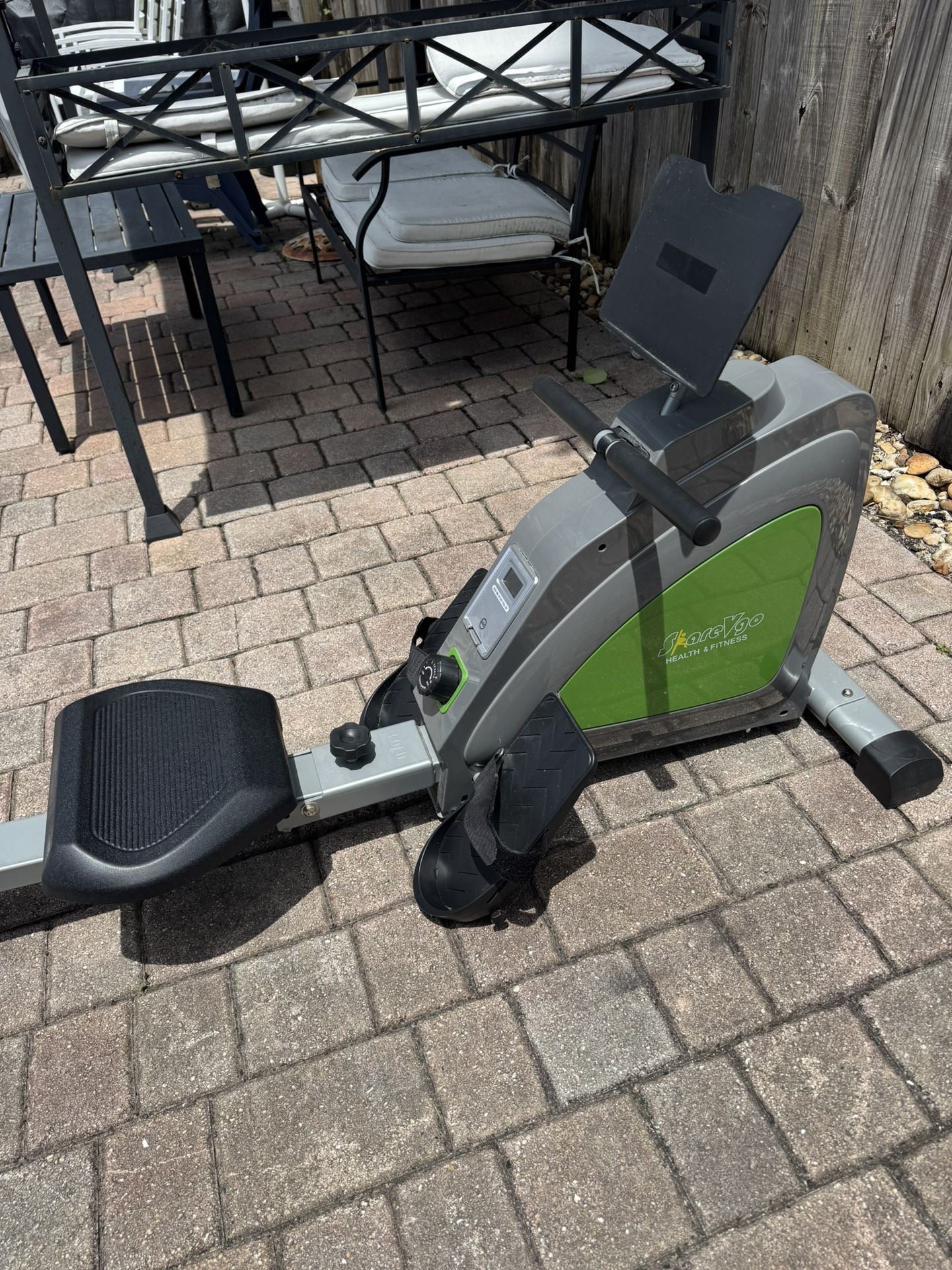 New ShareVgo Smart Rowing Machine with App/Bluetooth Technology