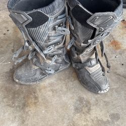 Dirt Bike Boots