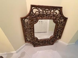 BIG MIRROR