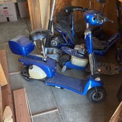 Gas Powered Scooter - 2 Stroke