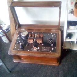 Vintage H.G. Fischer Electrotherapy Machine 