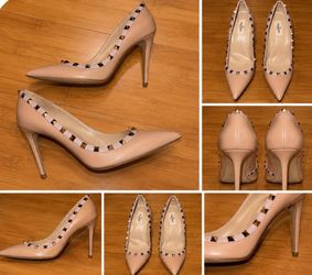 Valentino Rockstud Nude Pumps