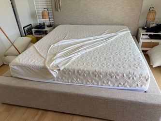 CA King Mattress
