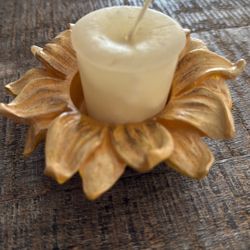 Sunflower Candleholder And Candle 