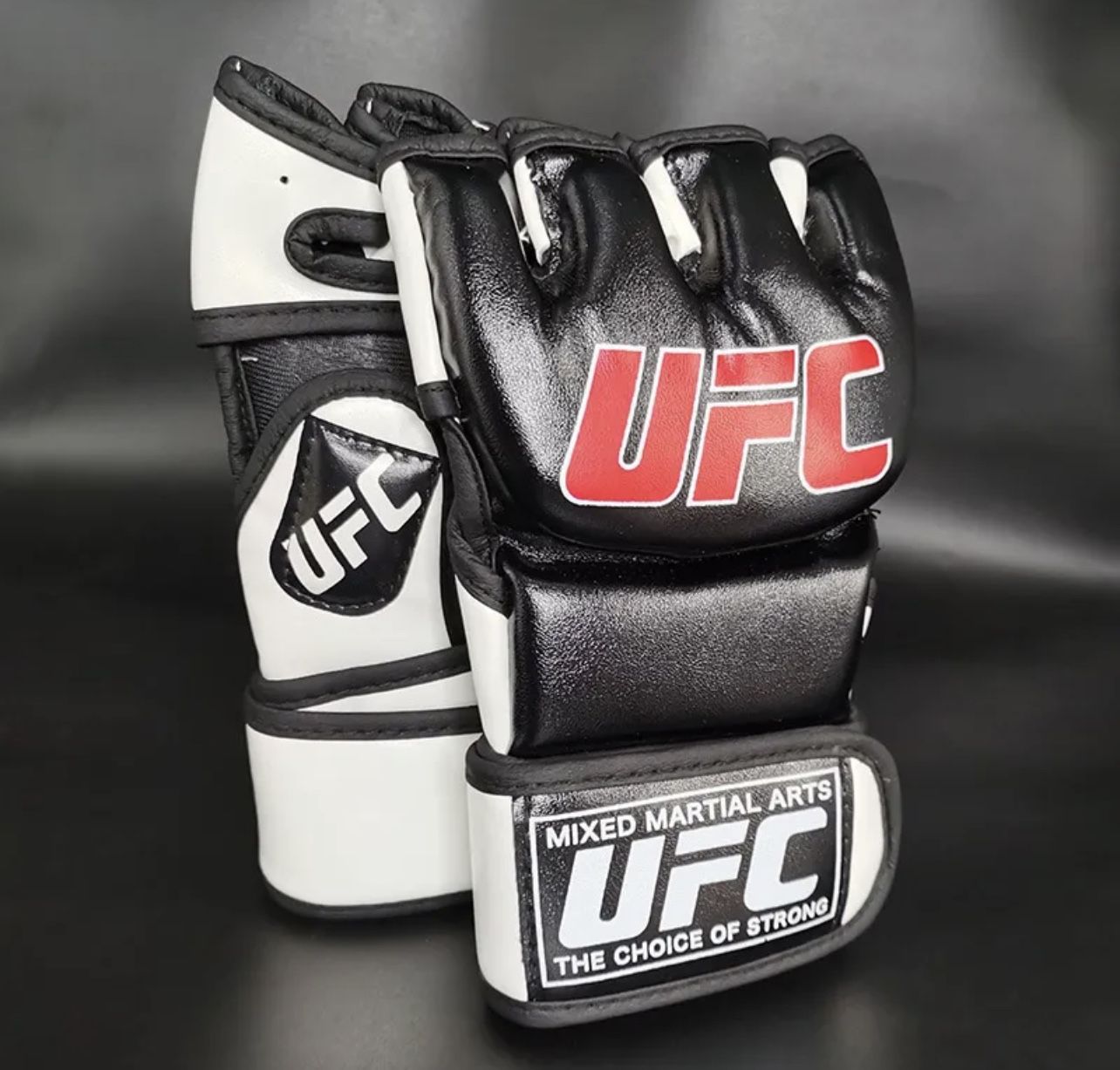New UFC Gloves Grappling MMA Boxing Kickboxing Punching Bag
