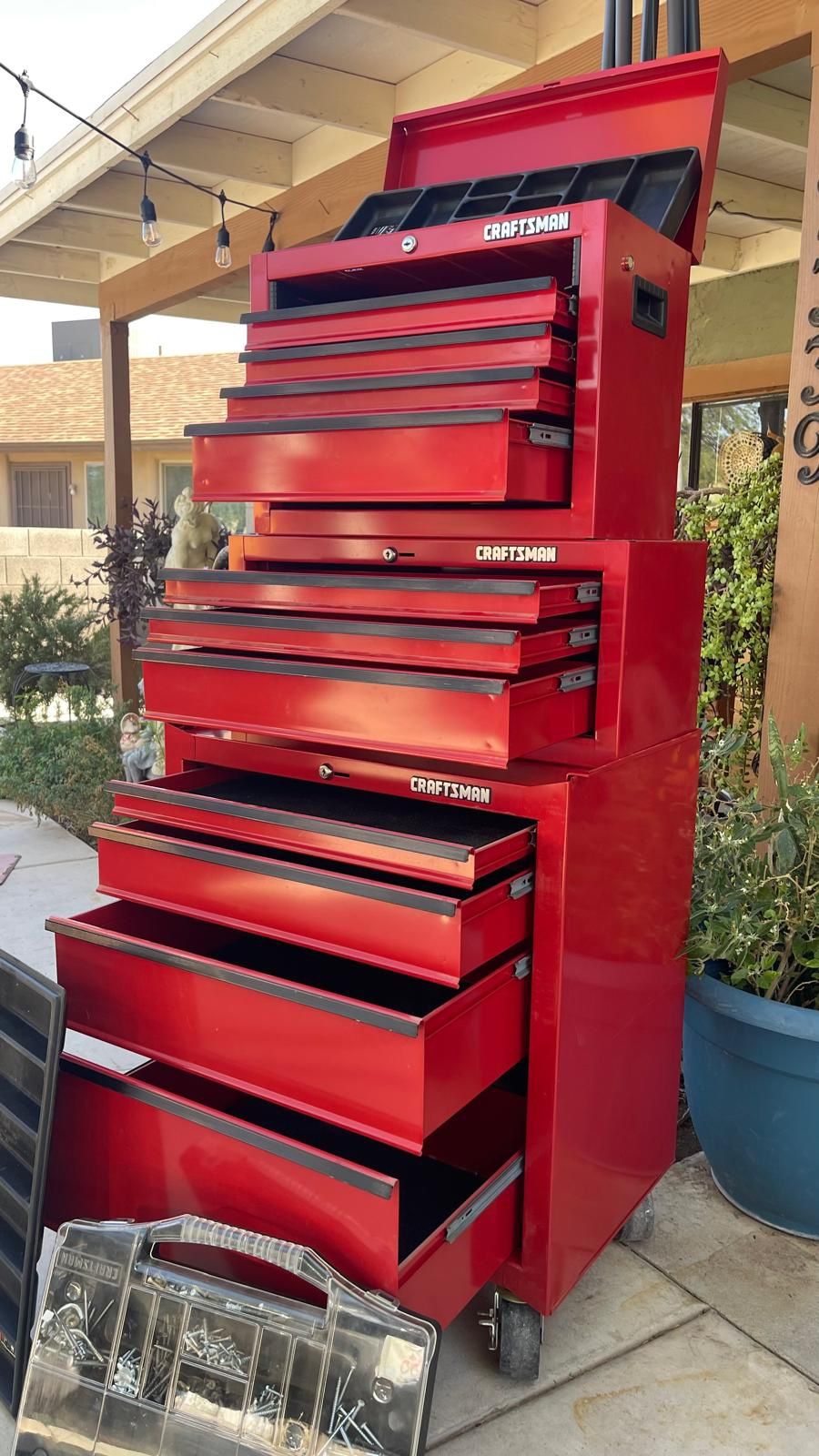 Gorgeous Craftsman Tool Box Whit All Incluid