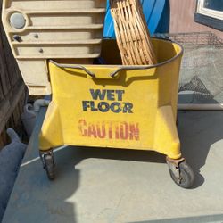 Cleaning Bucket 