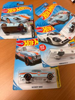 Hotwheels lots to see