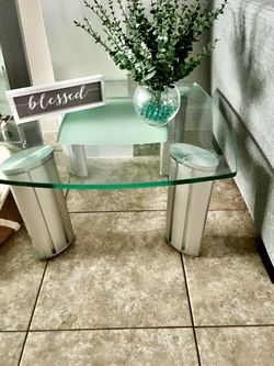 End table