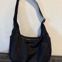 Lululemon Shoulder bag