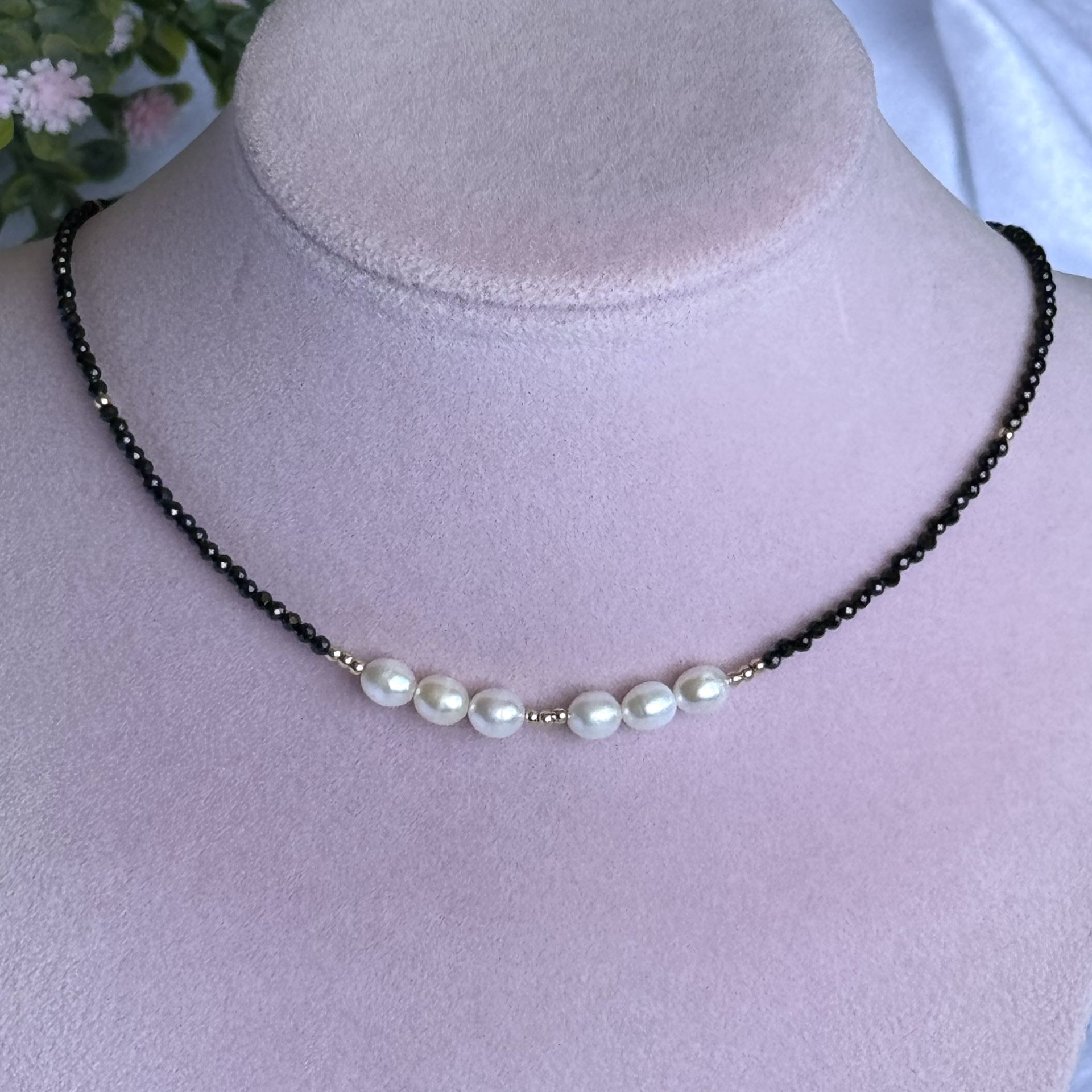Natural Pearl with Black Spinel Necklace 16-18 in 🖤🤍