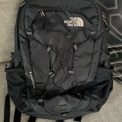 The North Face Women’s Borealis Lux Backpack 
