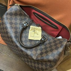 Authentic Louis Vuitton Speedy 35 
