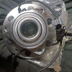 515096 Front Wheel Hub and Bearing Assembly