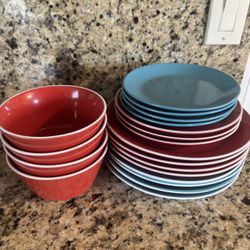 Glass Plates And Bowls