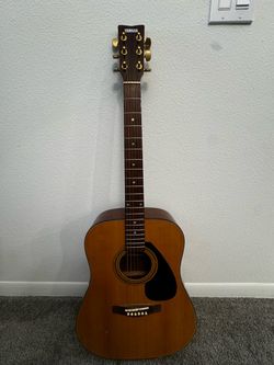Used Yamaha SCF08 Acoustic Guitar