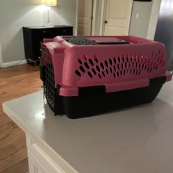 Plastic Travel  Carriers For Dogs ! 🐶💕