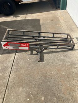Cargo carrier