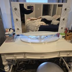 Vanity Set Up