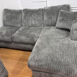 Furniture / Sectional Couch