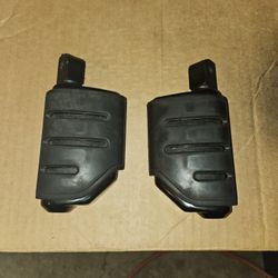 Kuryakyn 7562 ISO Black Trident Peg
