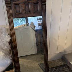Set of 2 Matching Mirrors