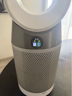 Dyson Pure Cool Purifier Fan TP4A remote controlled purifying fan with HEPA filtration (White and Silver)