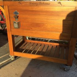 Clean Beautiful Double Sizes Wood .