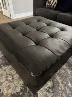 Black Tufted Ottoman