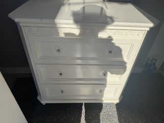 Small Dresser 36 X 36.5 X 21 Inch.