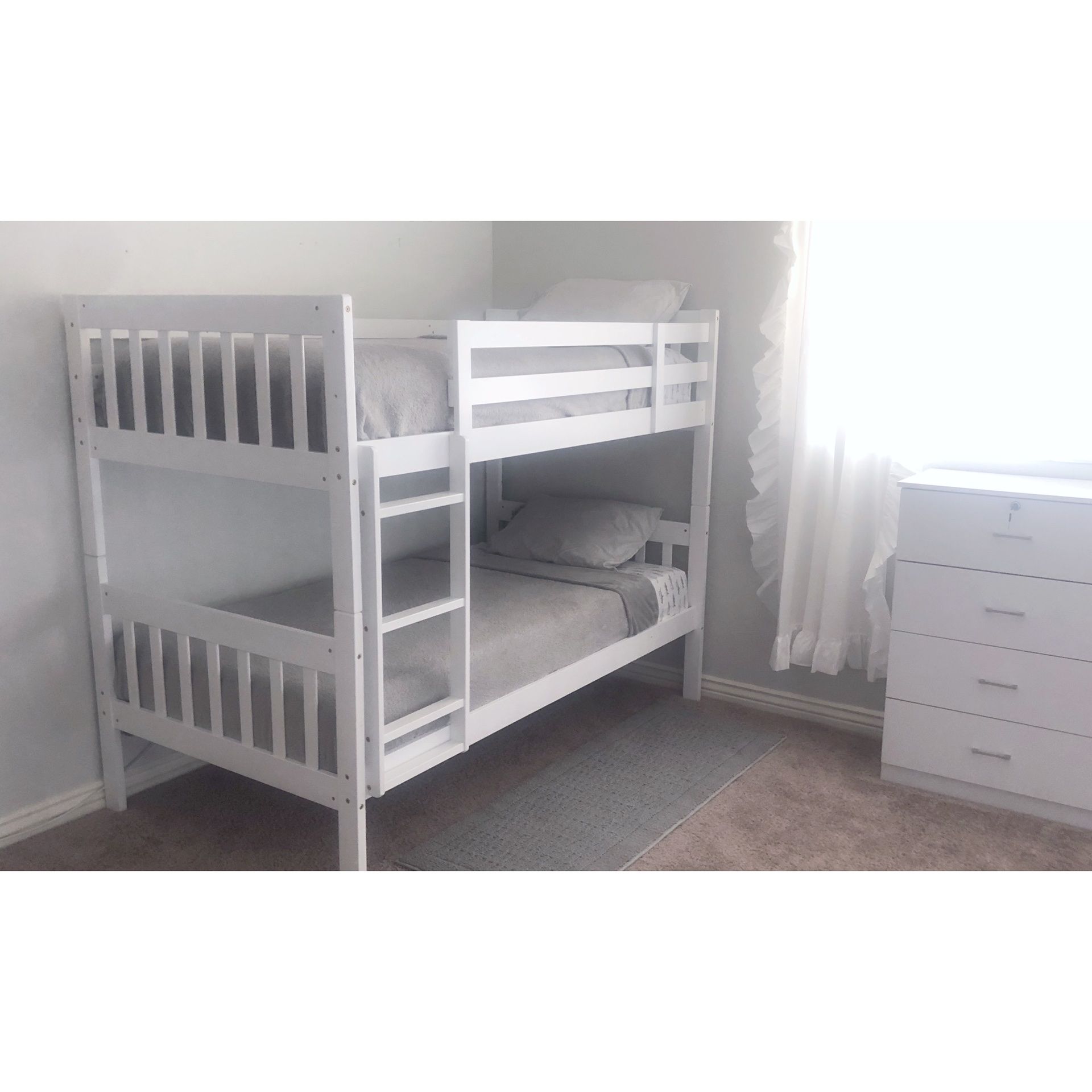 New!! Twin Bedroom Set, Twin Set, 2 Piece Set, Bunk bed And Chest