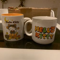 Hello Kitty Halloween Mugs