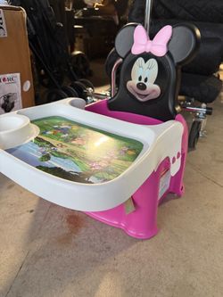 Minnie Mouse  booster seat