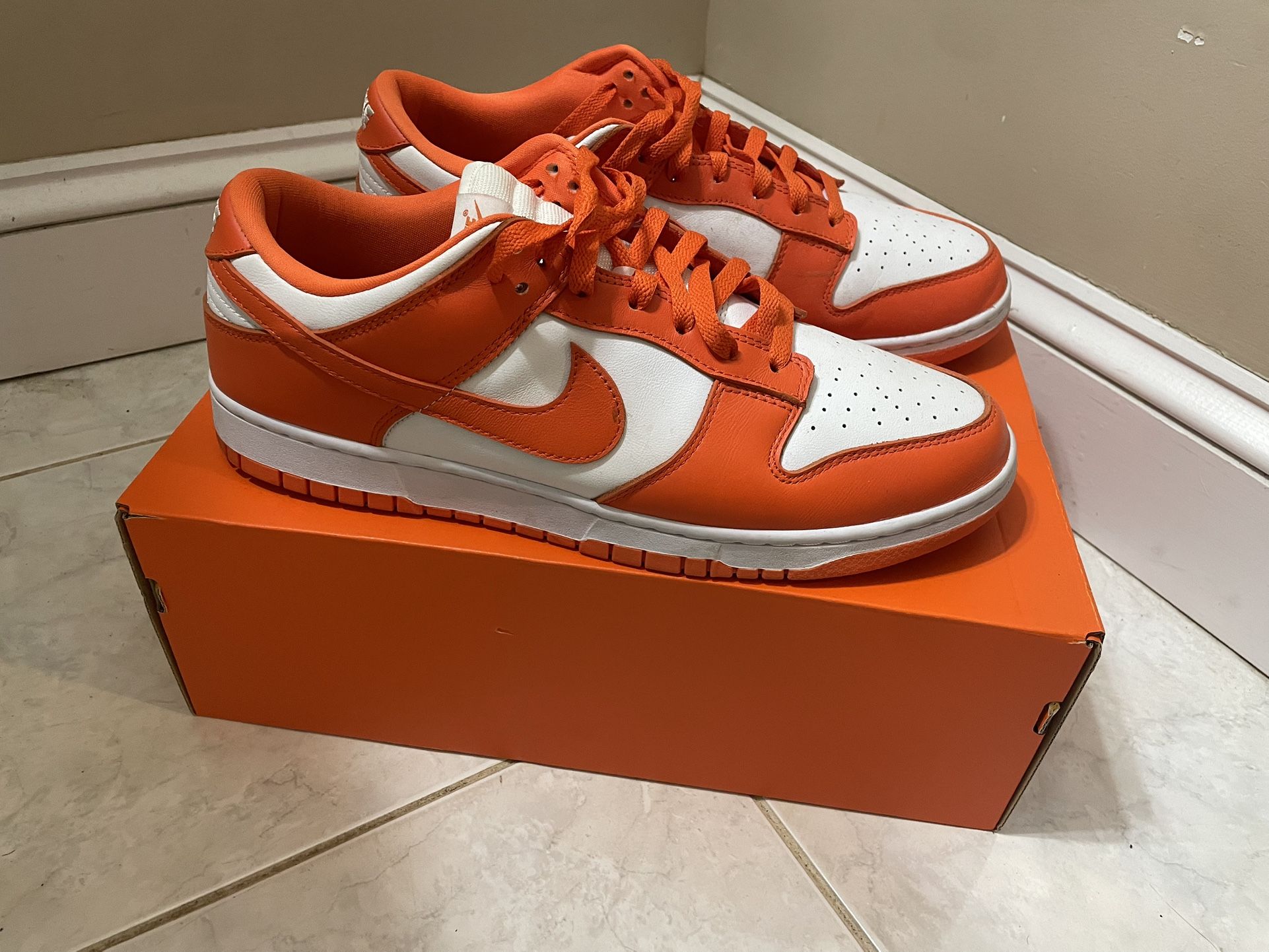 Syracuse Dunks Size 12