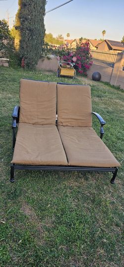 ** Beatiful Double Chaise lounge chair**
