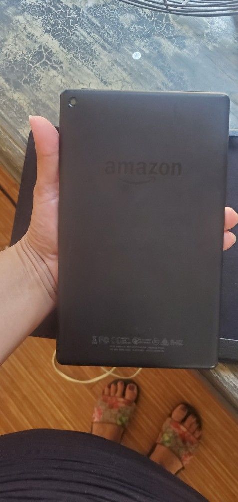 Amazon  fire kindle
