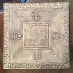 Metal Artwork/ Frame -Rustic Whitewash 