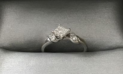 Fashion Diamond Ring