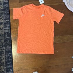 Peach Nike Tshirt 
